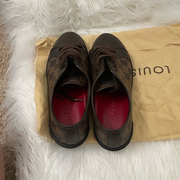 Authentic LV shoes - Picture 5 of 7